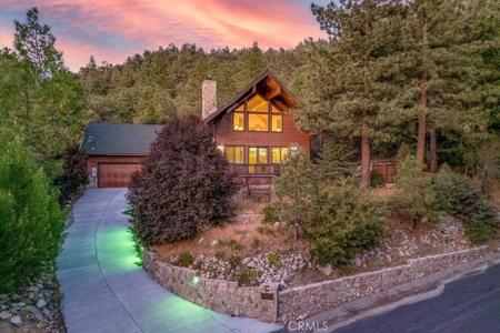 1420 Woodland