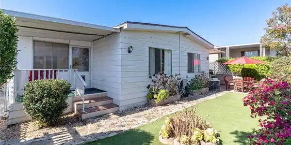 1195 La Moree Road