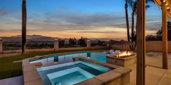 5813 Old Ranch