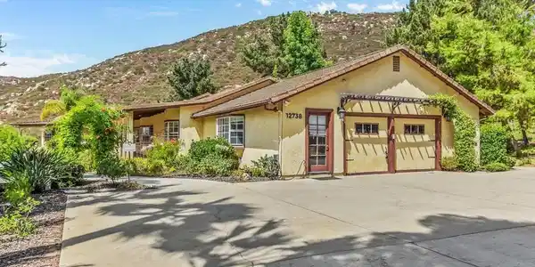 12738 Monte Vista Rd