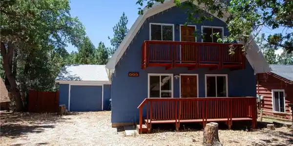 444 Sunset Lane
