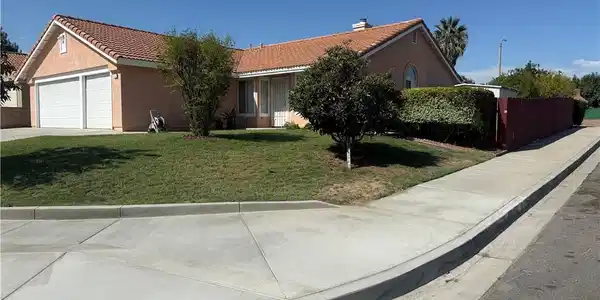 416 S Tamarisk Avenue