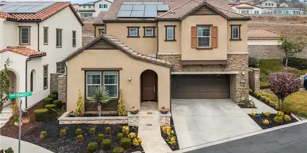 2233 Arroyo Trabuco Way