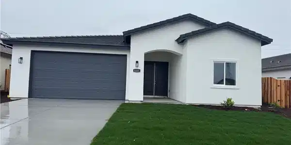 5221 Hawkwatch Lane