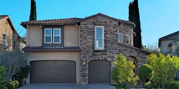 27683 Manor Hill Road