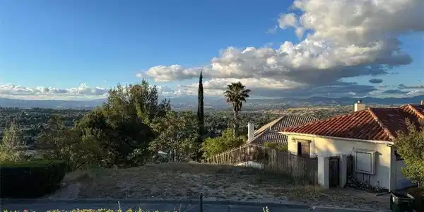 23808 Bella Vista