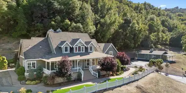 6790 Redwood Retreat Road