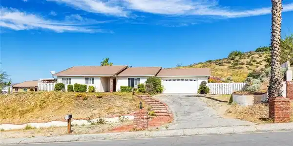 2057 Galloping Way