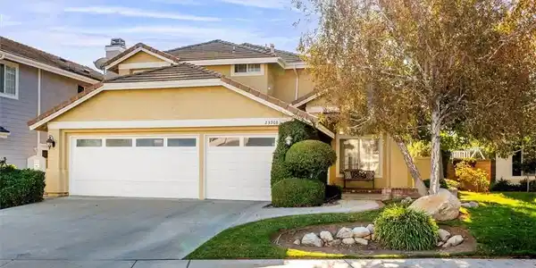 23908 Gilford Place
