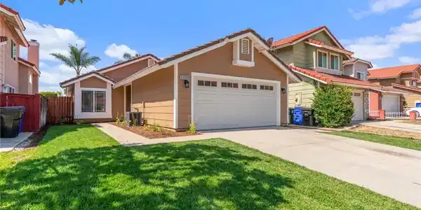 16995 Walnut Court