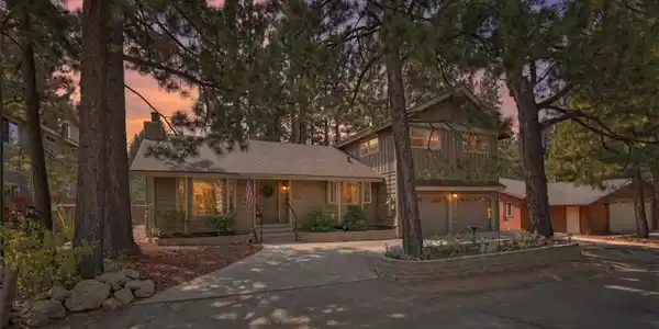 41725 Mockingbird
