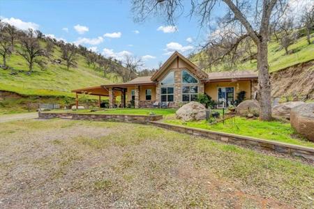 31161 Meadowlark Lane