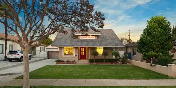 124 N Valencia Street