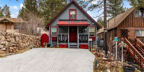 429 Dixie Lane