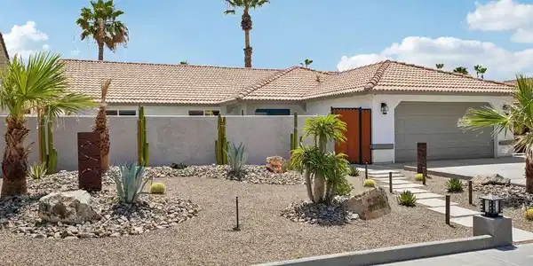 28820 Avenida Condesa