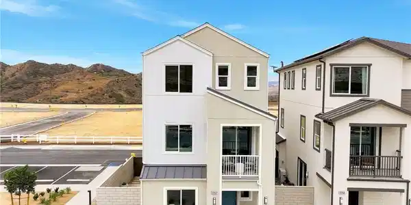 27604 Barefoot Place
