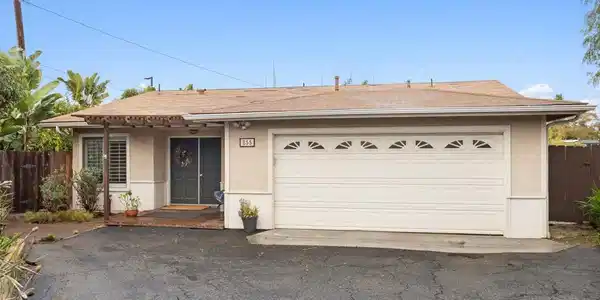 855 Rosemary Lane