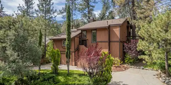 15908 Edgewood