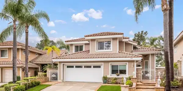 534 S Laureltree Drive