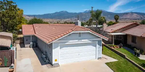 43970 Moonlighting Drive