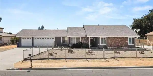 6063 Saguaro
