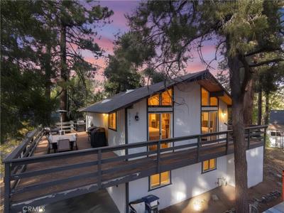 1742 Twin Lakes