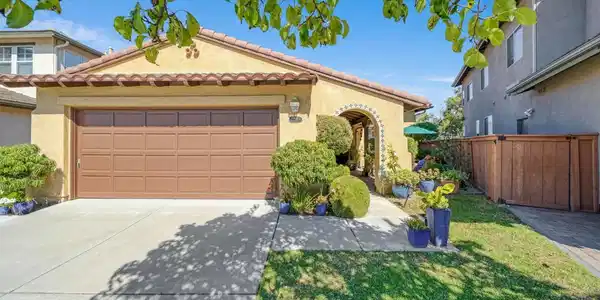 771 Dry Creek Drive