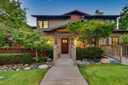 118 E Sierra Madre