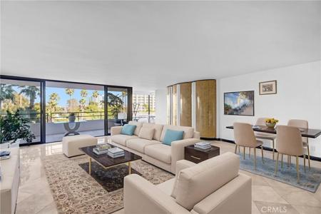 4337 Marina City Dr