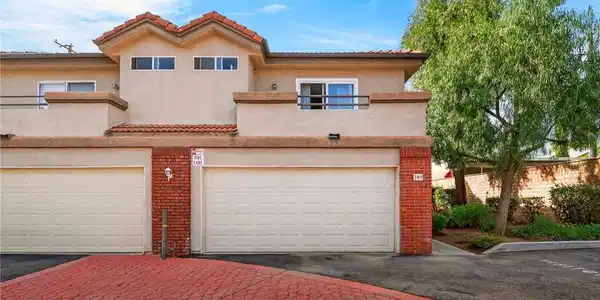 1215 N San Gabriel