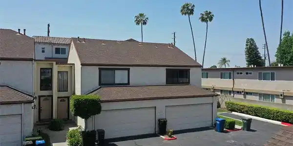 821 S Cerritos Avenue