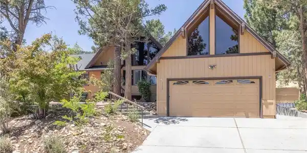 1112 Cedar Mountain Road