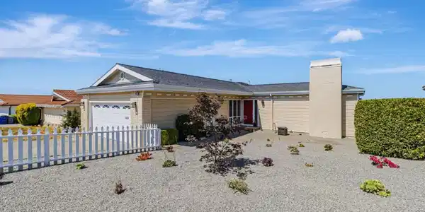1030 Crestview Drive