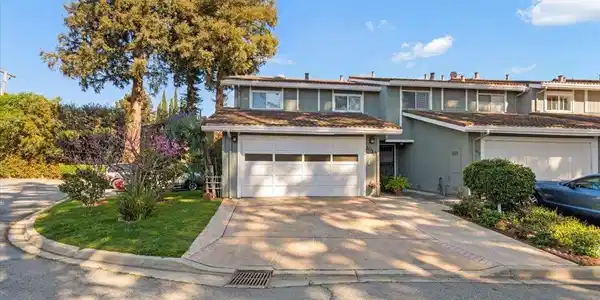 1010 Polk Lane