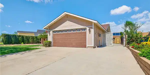 2051 Sycamore Court