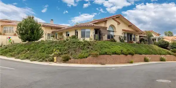 1113 Crescent Bend