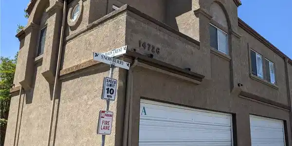 14726 Moon Crest