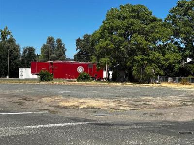4060 Main Street