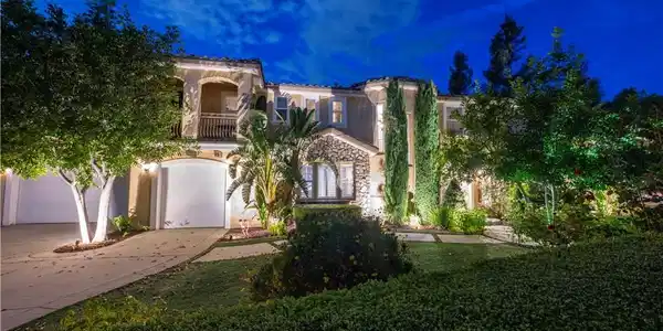 5716 Cabrosa Place
