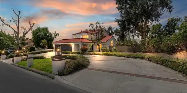 11763 Vista De Cerros