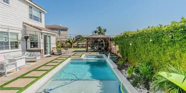 6072 Blossom Place