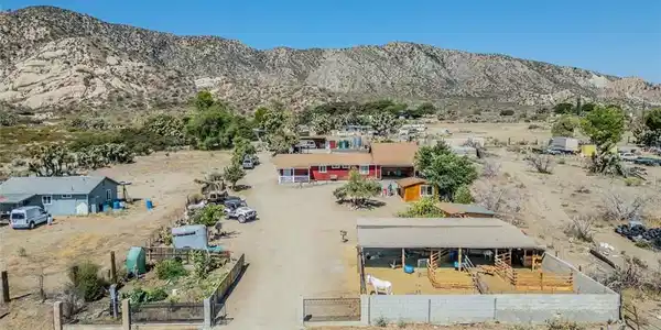 6154 Joshua Lane