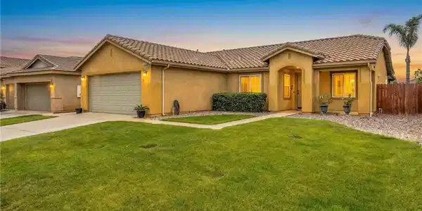 1659 Mariposa Place