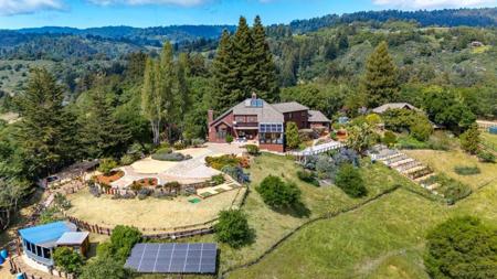 341 Hawk Ridge Lane