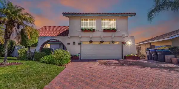 24122 La Pala Lane