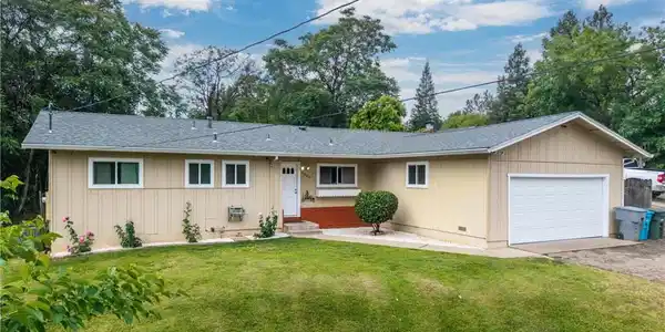 2880 Foothill Boulevard