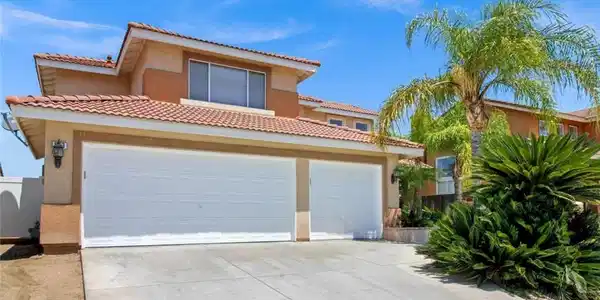 1353 Hermosa