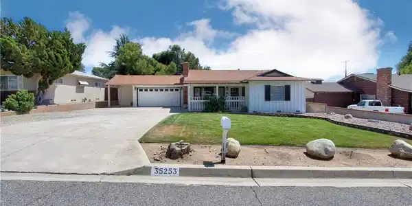 35253 Comberton Street