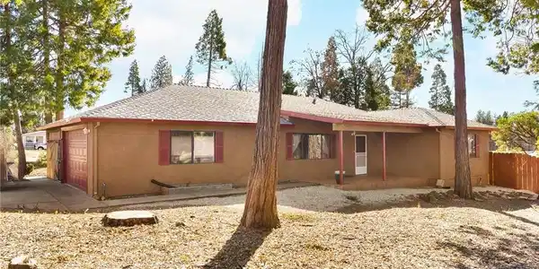 13953 Carver Drive