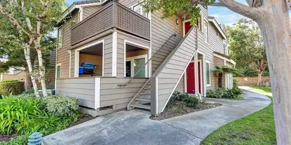 1091 Shadowridge Drive